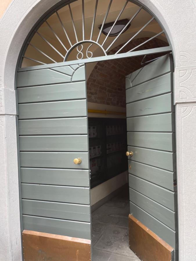 Accademia Family Apartment Bergamo Exterior photo